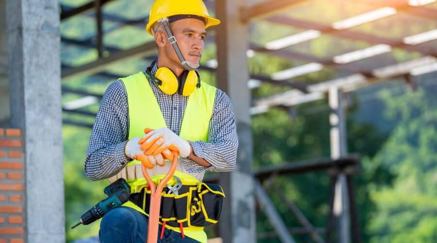 Professional New roof installation in Auxvasse, MO